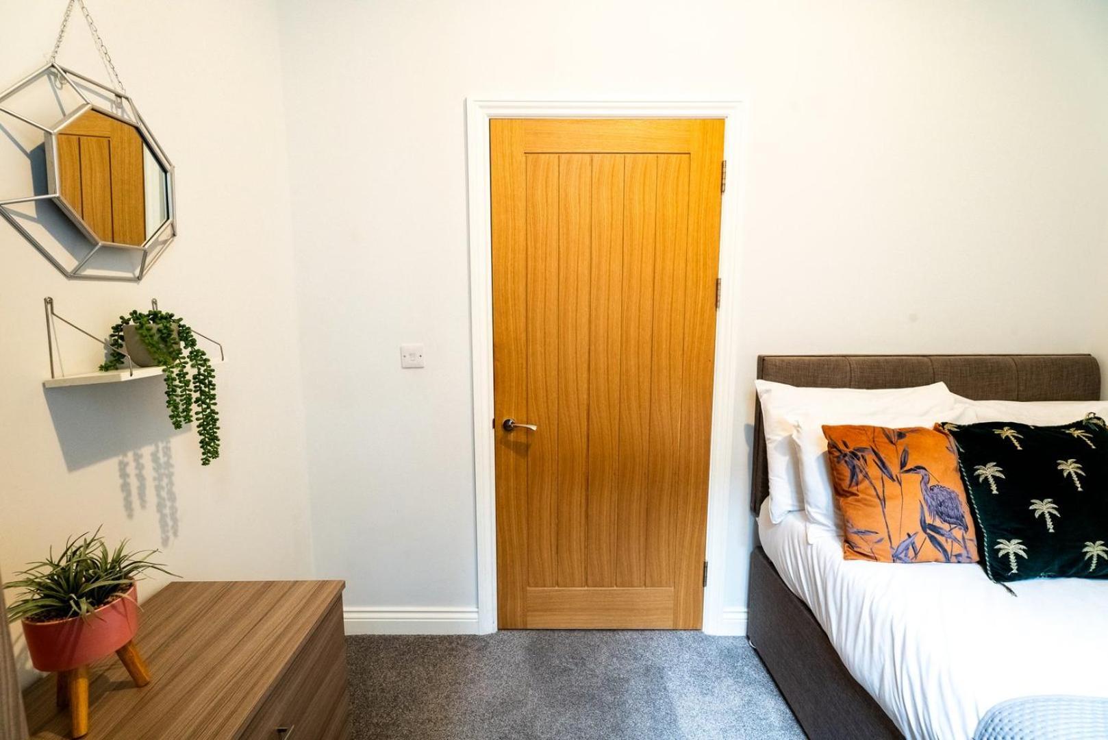 Appartement Free Parking | Smart Tv | 4 Guests à Swansea Chambre photo