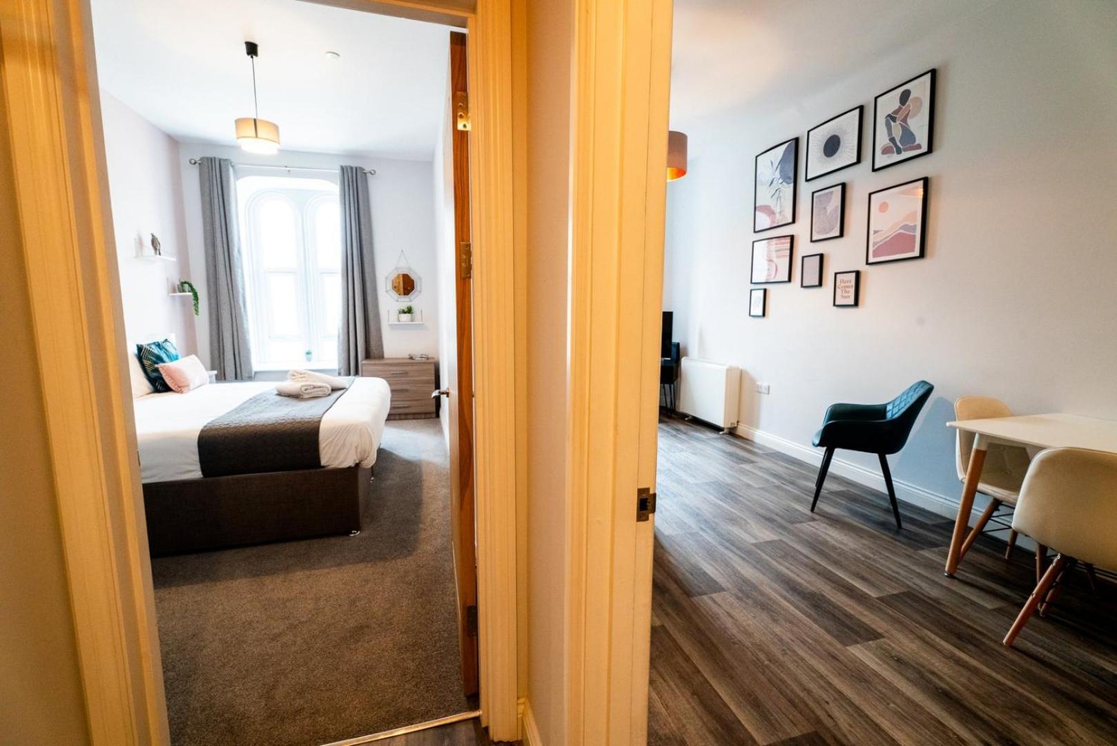 Appartement Free Parking | Smart Tv | 4 Guests à Swansea Chambre photo